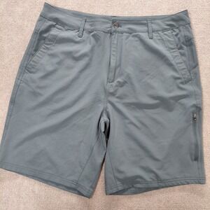 Gerry Venture Hybrid Shorts Men's Size 38 Green Gray Solid Stretch Zip Pockets